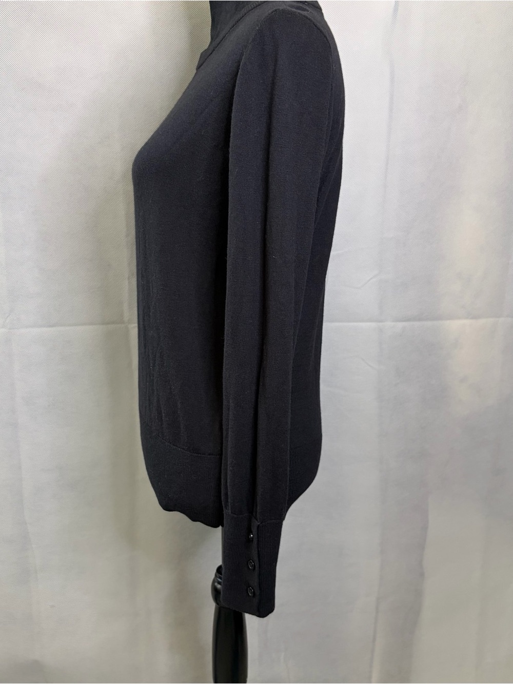 Halogen Black Long Sleeve Crewneck Top with Cuff Buttons